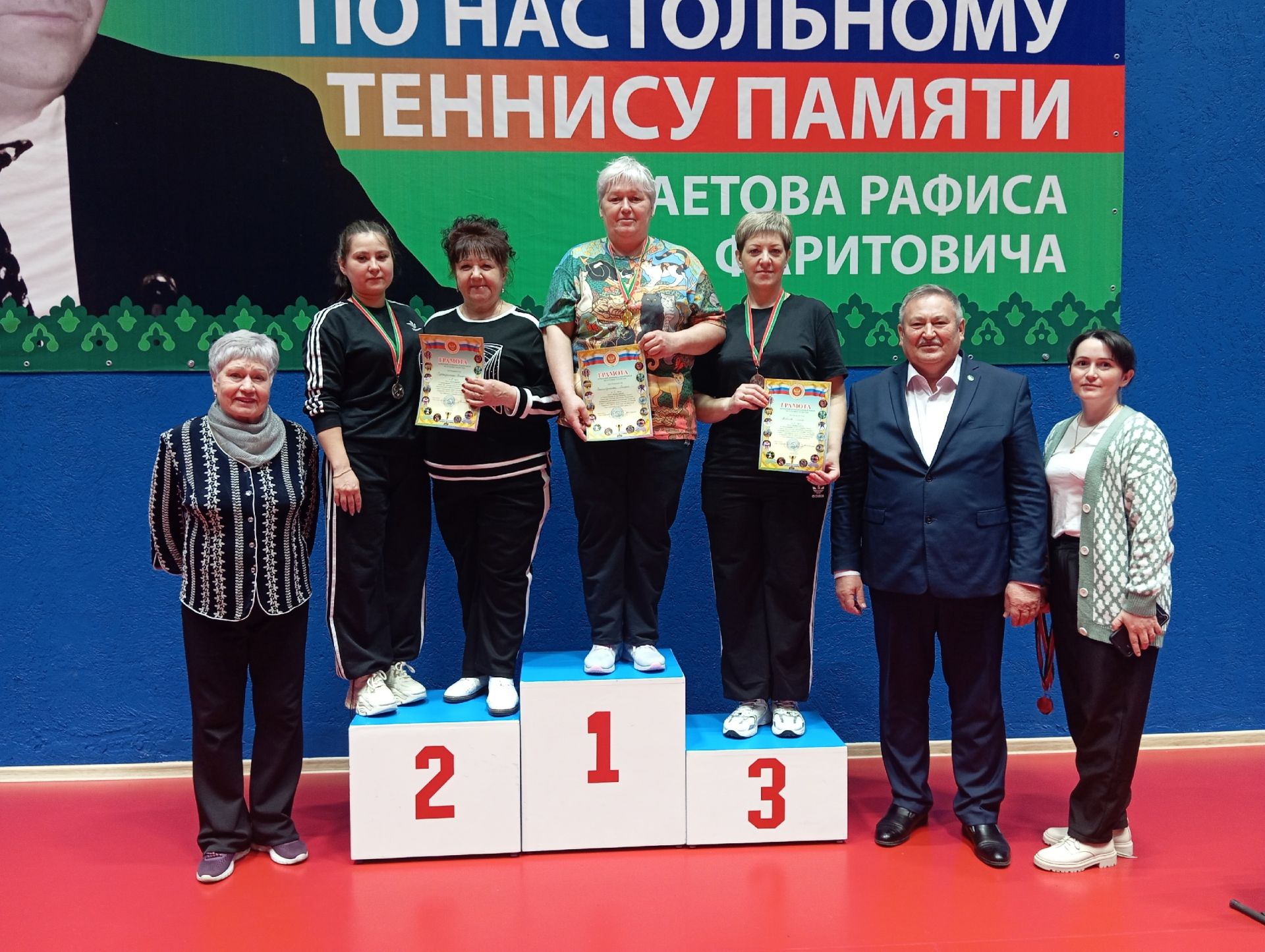 Әгерҗедә “Хәрәкәт” теннис үзәгендә авыл җирлекләре башлыклары арасында теннис ярышы узды