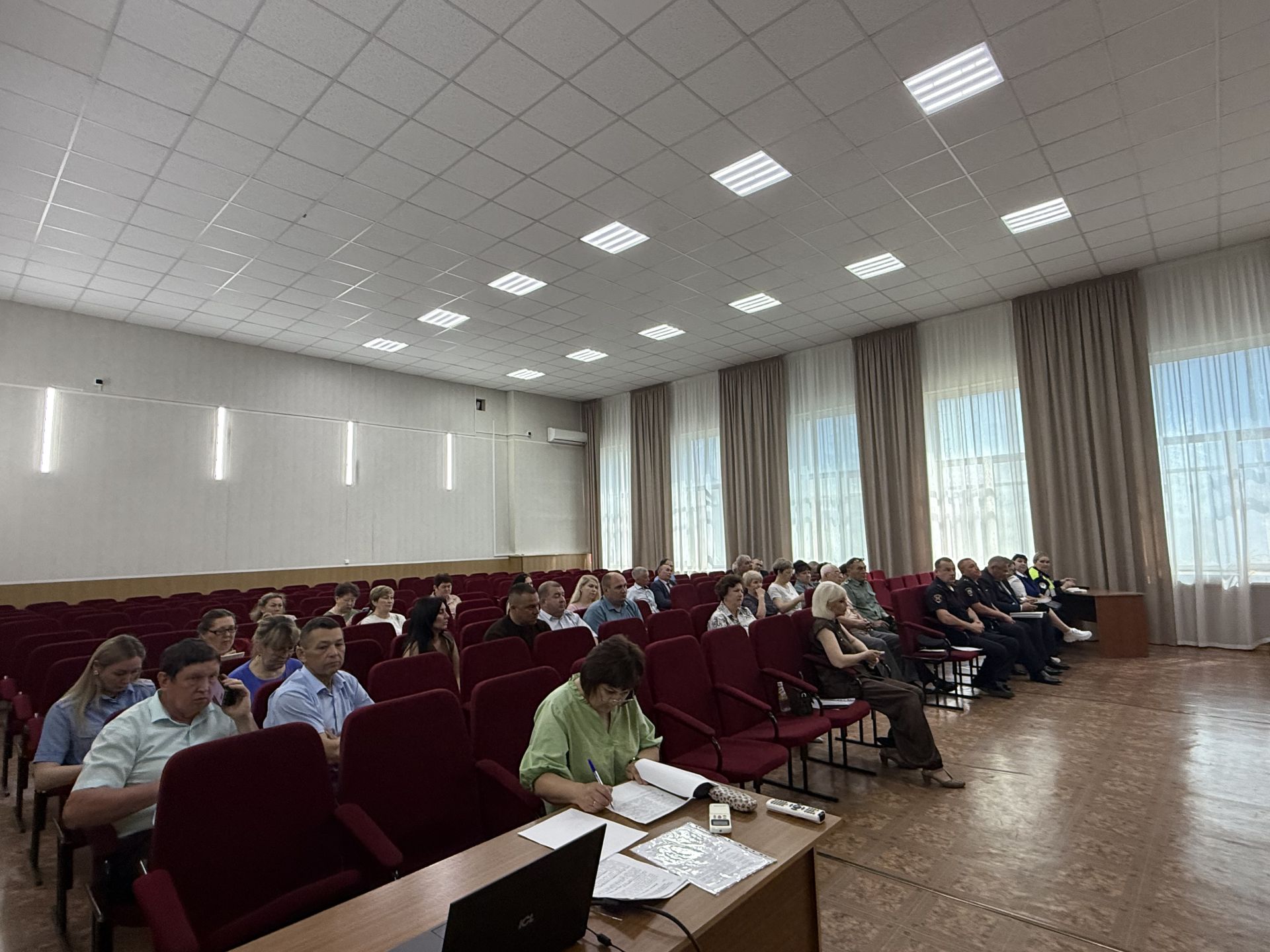 В Агрызском районе обсудили безопасность на дорогах