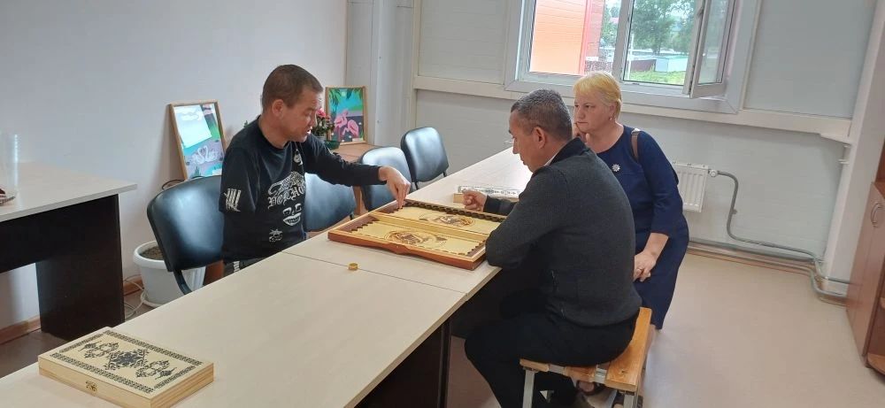 В СОК «Олимп» прошли товарищеские турниры по настольному теннису и нардам