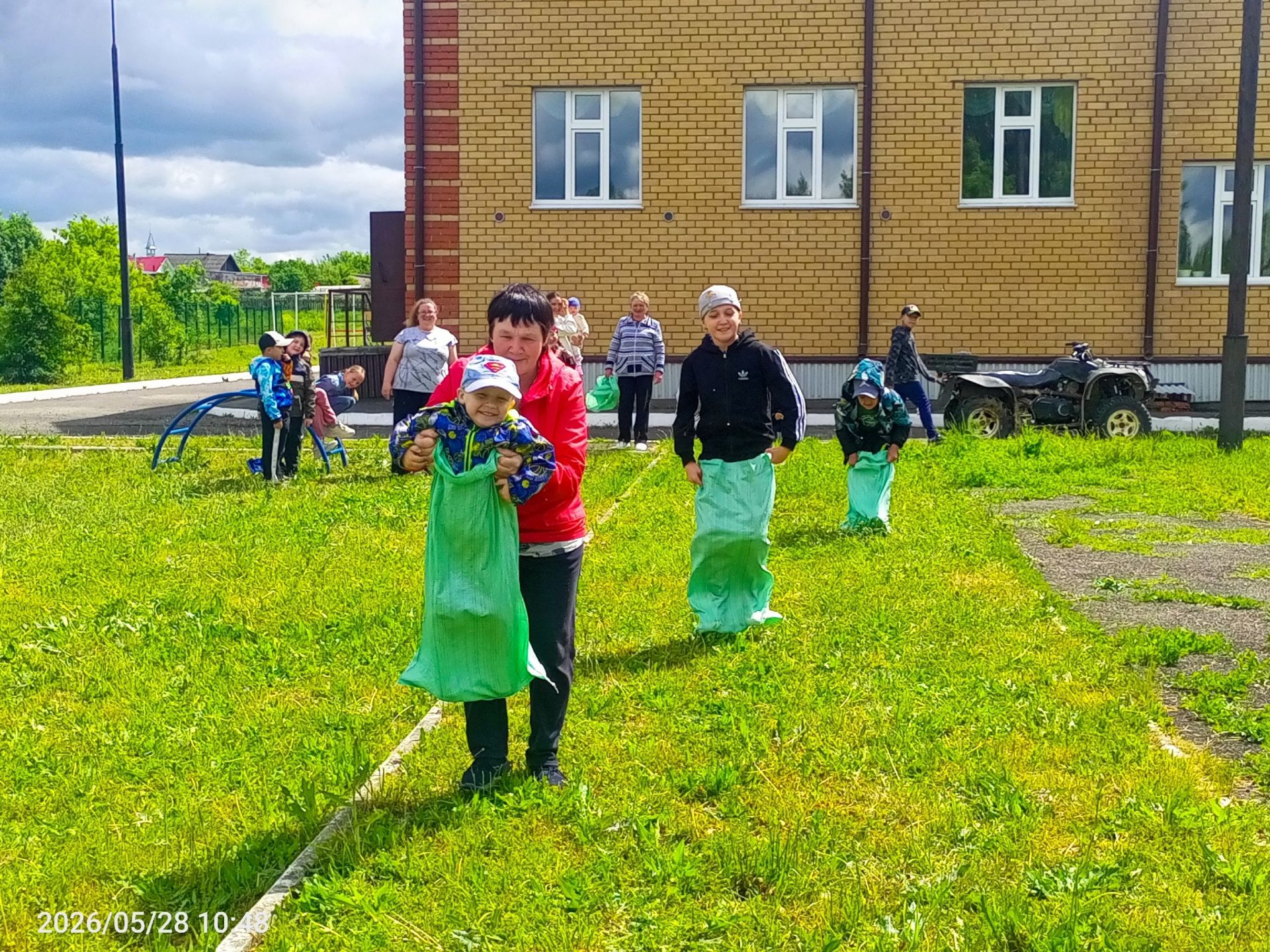В Шаршадинском сельском поселении прошел квартирник на природе «Новое поколение — мы за ЗОЖ»