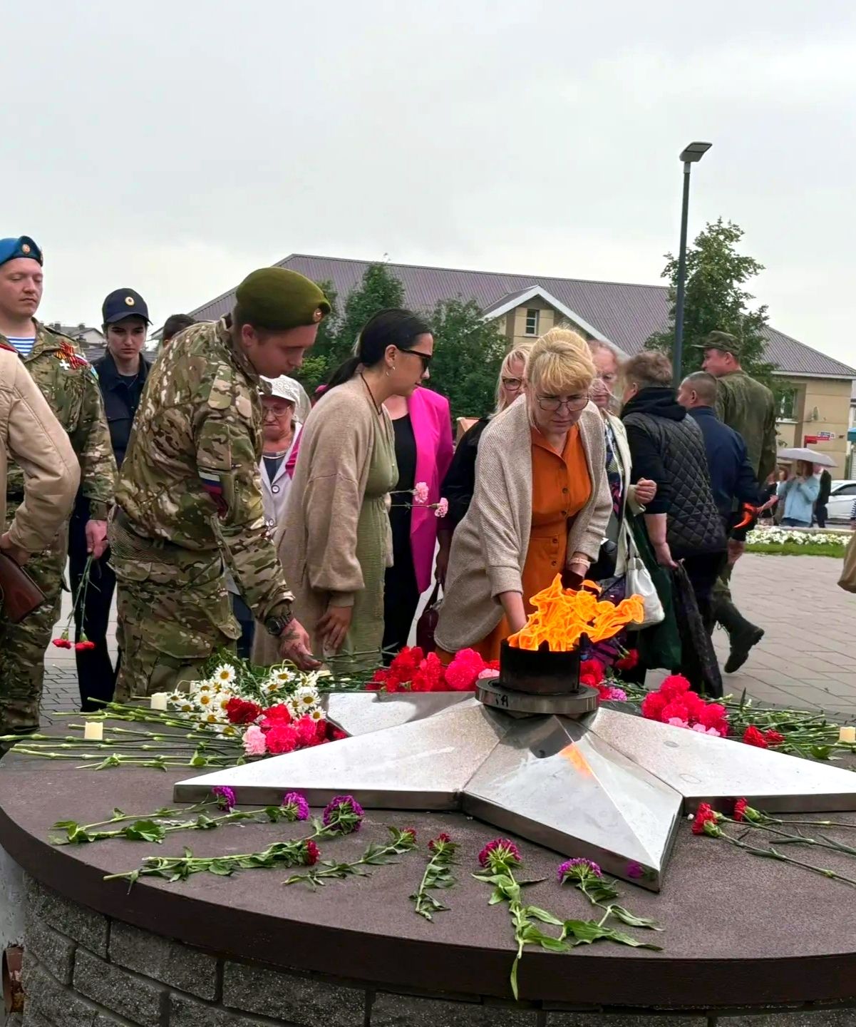 На площади Победы в Агрызе прошла церемония ко Дню памяти и скорби