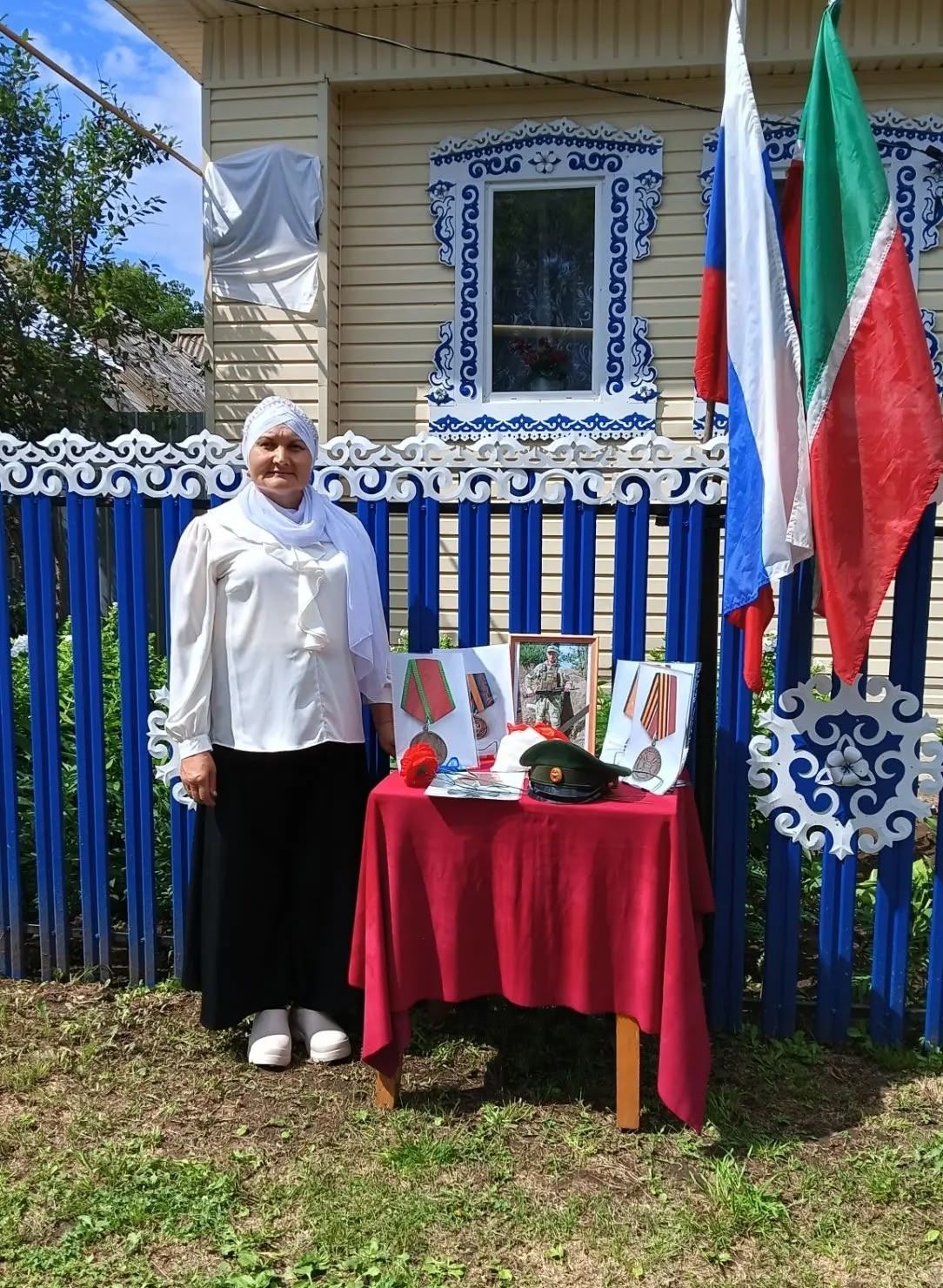В Салаушах открыли мемориальную доску в память о герое