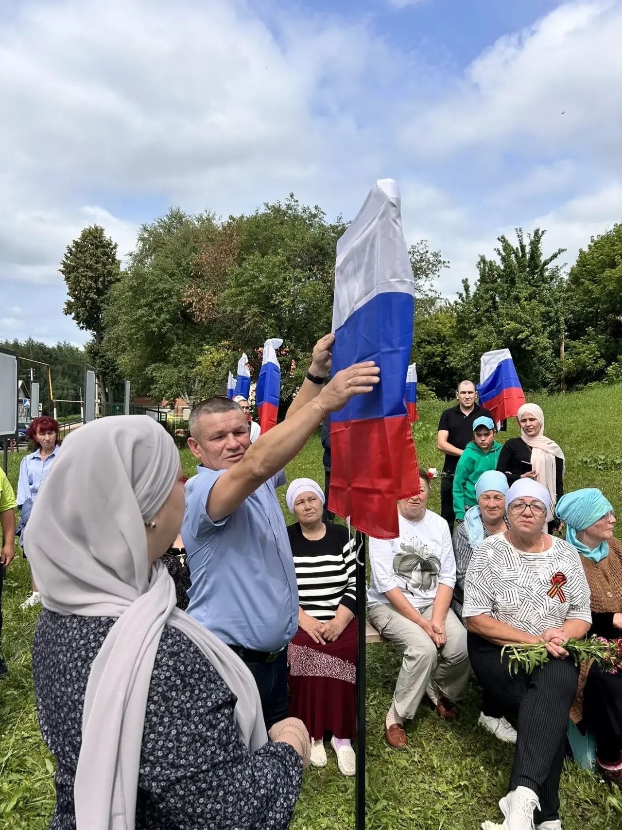 На Аллее Героев села Крынды открыты ещё девять памятных звёзд
