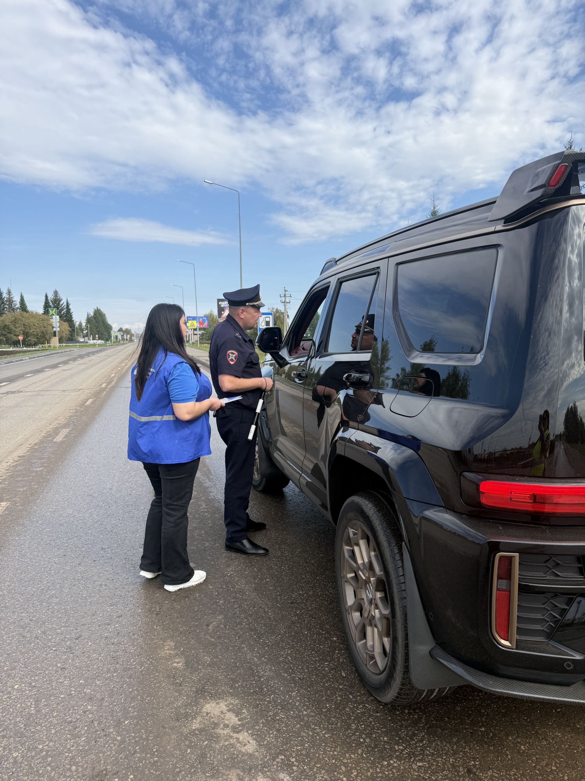 Госавтоинспекция Агрызского района напомнила взрослым о безопасности детей в автомобиле