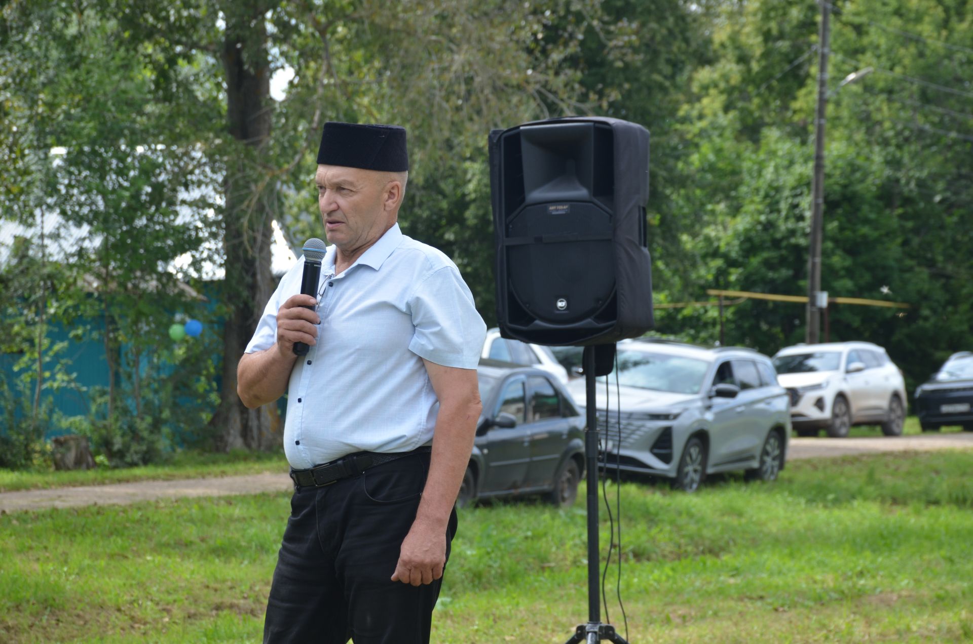 Связующий мост времен: презентация книги «Сукман — родина предков» прошла в родном селе авторов