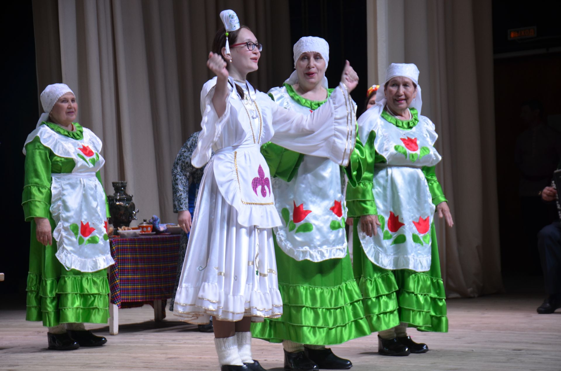Гала-концерт районного фестиваля "Радуга культур"