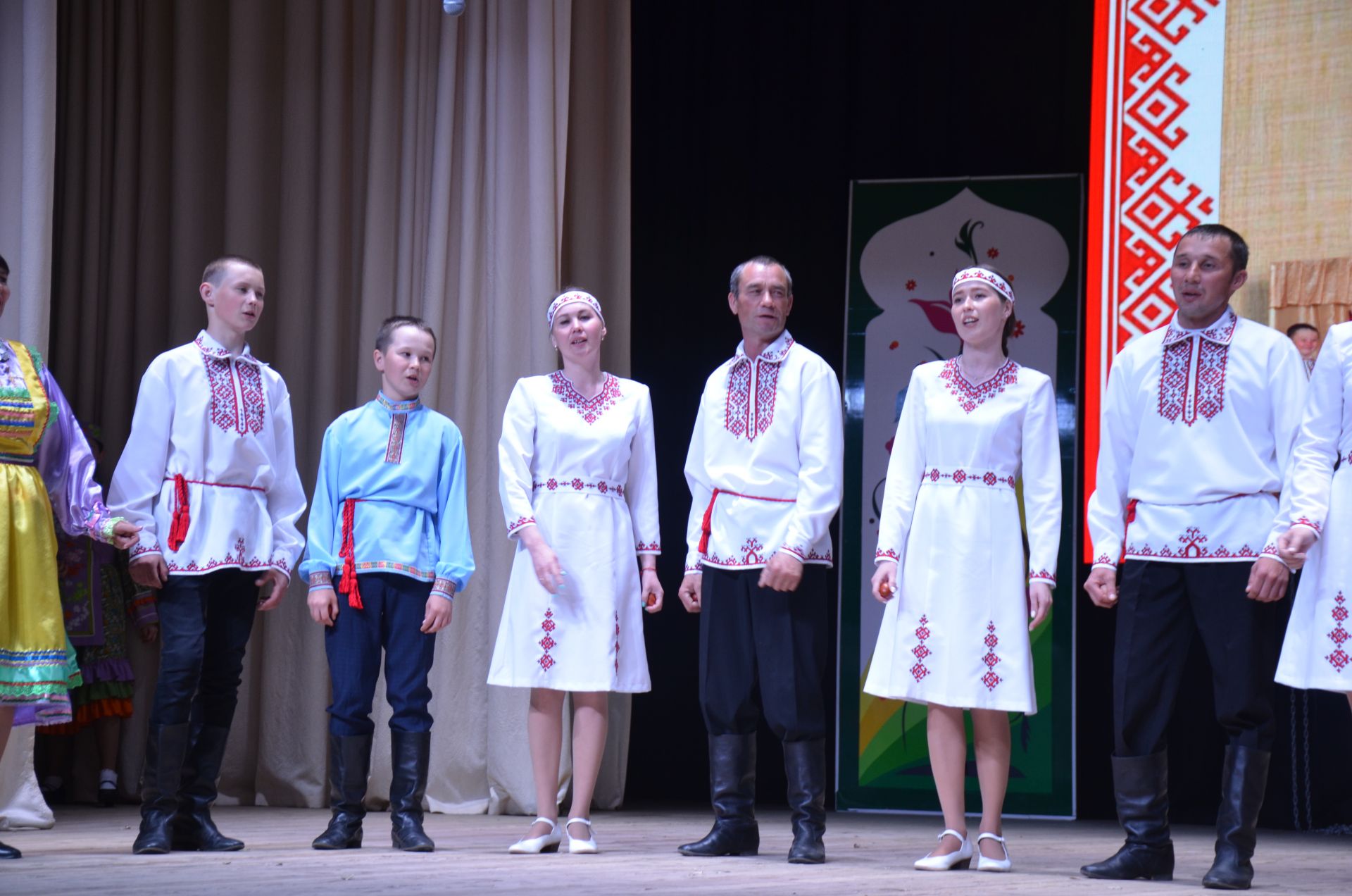 Гала-концерт районного фестиваля "Радуга культур"