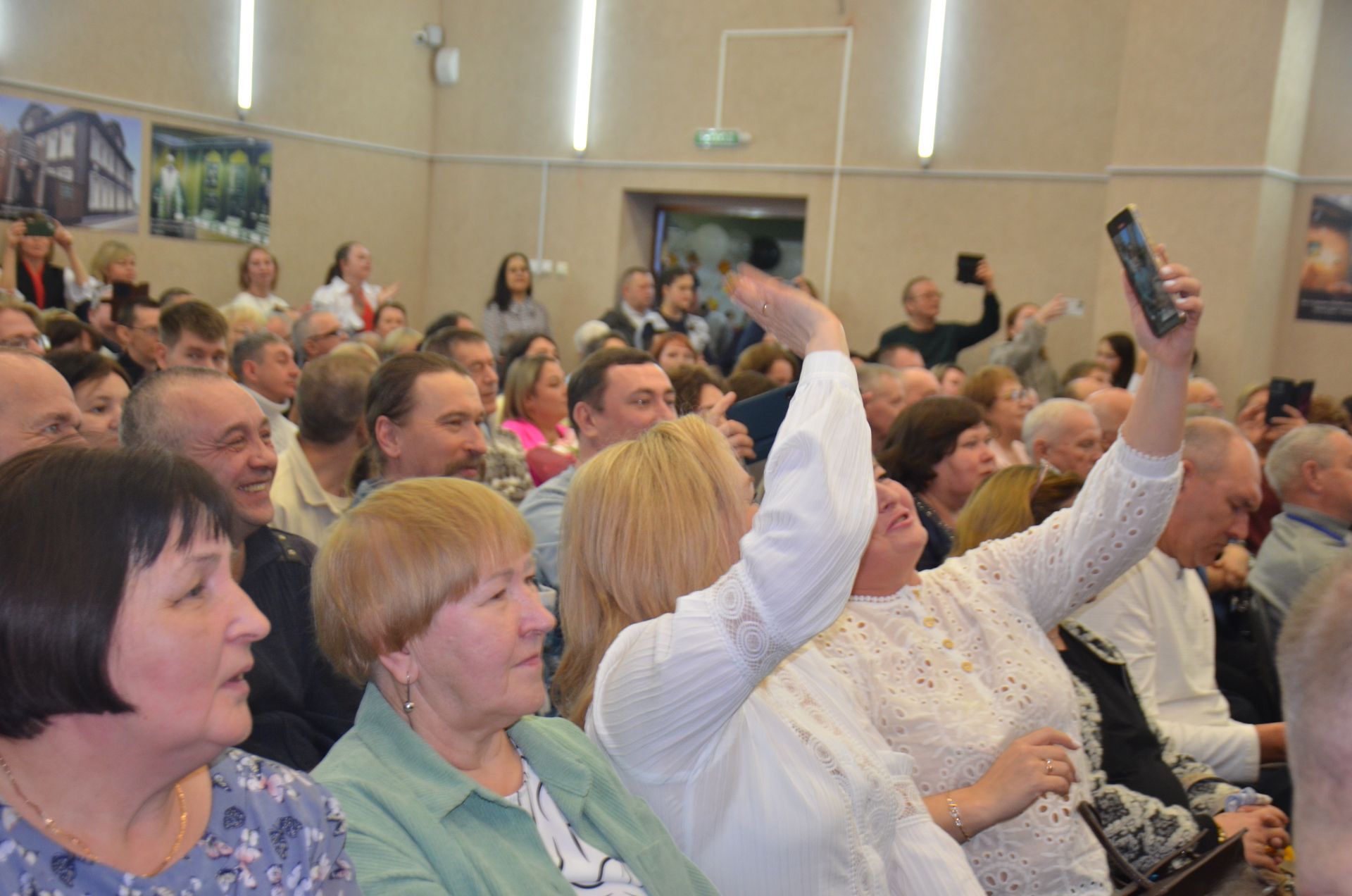 3-я городская школа отпраздновала 75-летний юбилей
