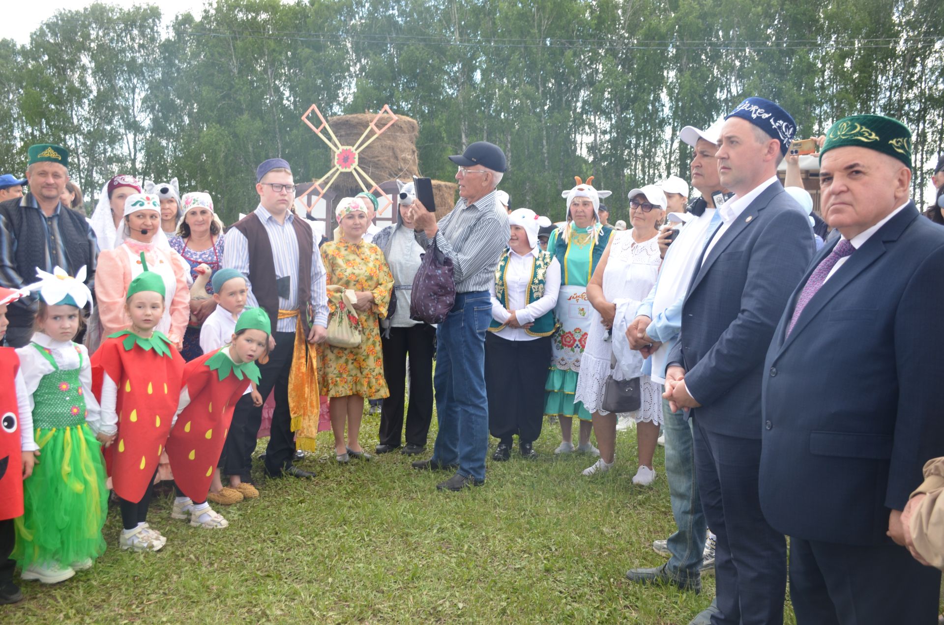 В Агрызе состоялся народный татарский праздник - Сабантуй