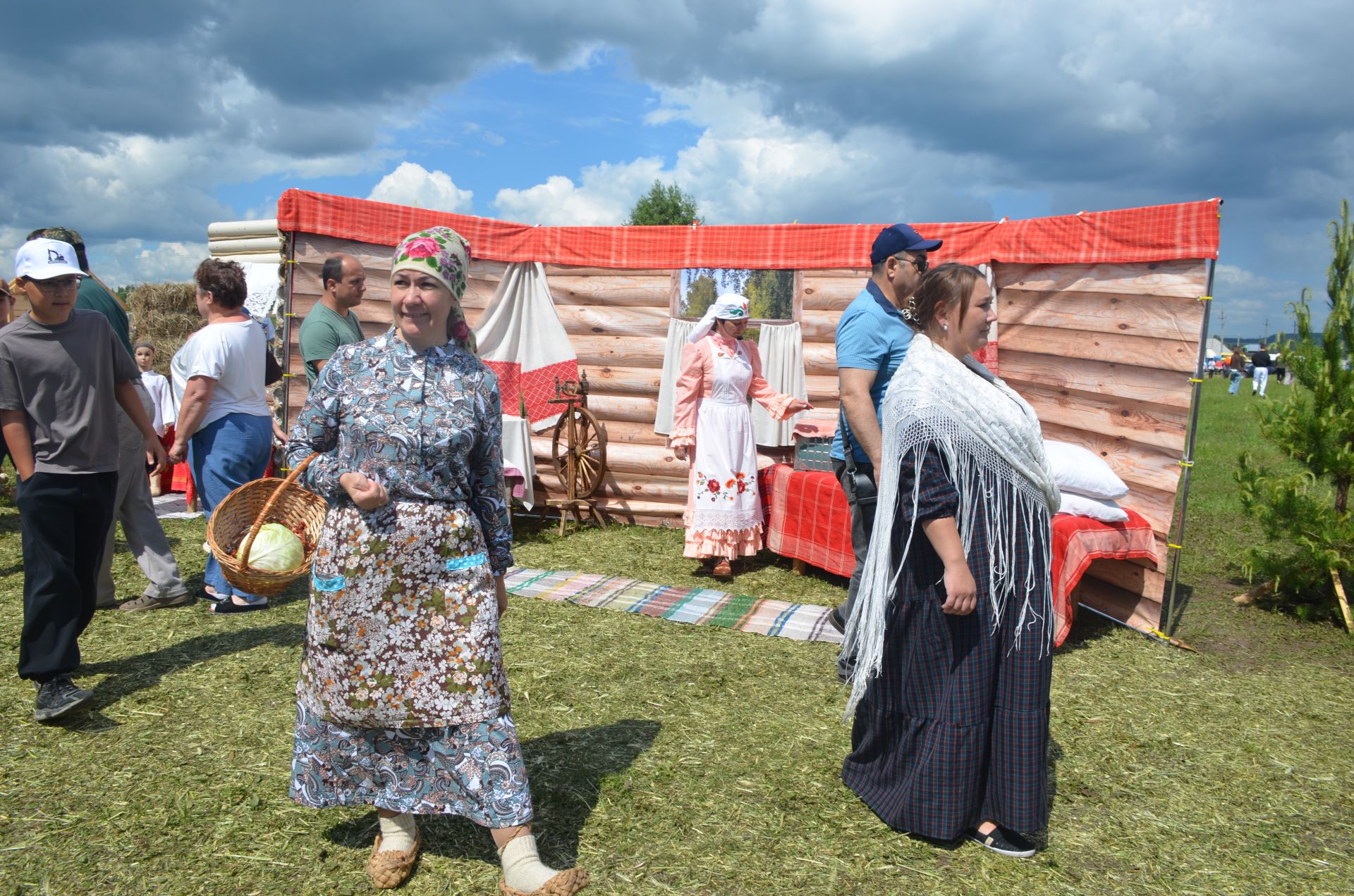В Агрызе состоялся народный татарский праздник - Сабантуй