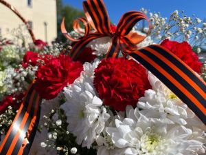 С Днем Великой Победы!