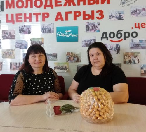 Алсу Муллахмәтова махсус хәрби операциядә катнашучыларга гуманитар ярдәмне җыю һәм җибәрү өчен зур көч куя