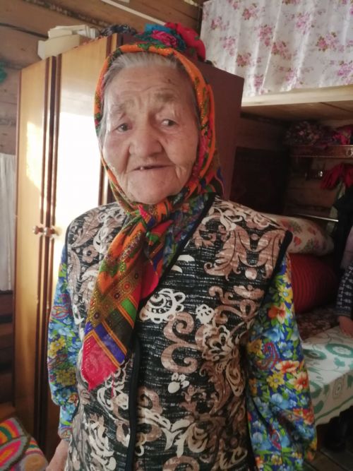 Ольга Исанаева, проживающая в Биме, и в 90 лет не сидит без дела