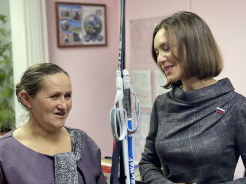 Альфия Когогина исполнила мечту социального работника Альбины Ишпаевой в Агрызском районе