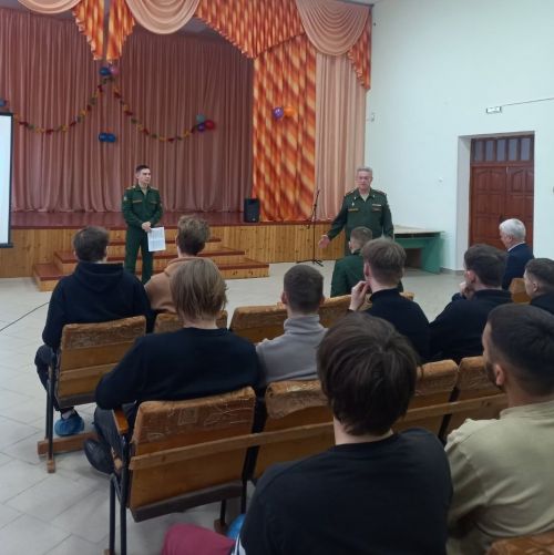 Курсанты военных учебных заведений посетили колледж Агрыза