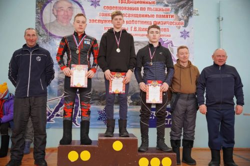 Агрызцы успешно выступили на лыжных соревнованиях в Старой Монье