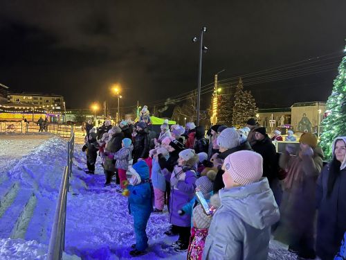 В Агрызе прошло новогоднее представление для детей