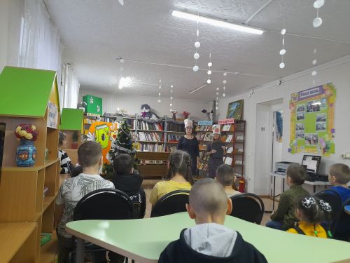 В Центральной детской библиотеке прошло интересное мероприятие, посвященное Дню мандаринок