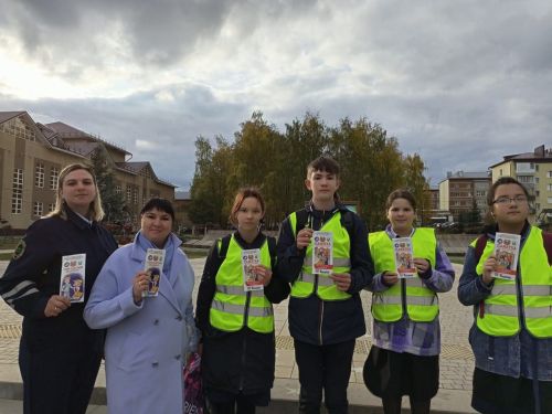 В Агрызе прошла акция «Стань заметнее на дороге»