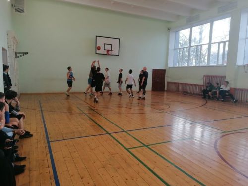 В Агрызе дан старт спартакиаде среди студентов