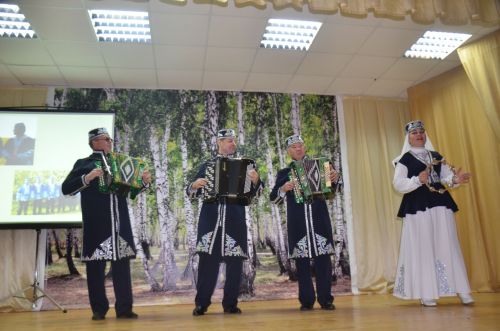 Әгерҗе районында Гафият Нигъмәтуллинга багышланган китапны тәкъдир ителәр (ФОТОРЕПОРТАЖ)