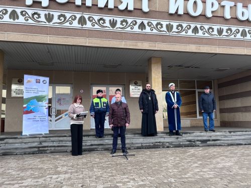 В Агрызе прошел митинг памяти жертв ДТП