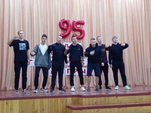 В Агрызе объявлены победители игр КВН среди студентов