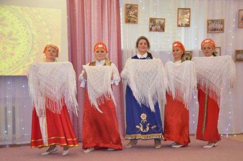 Между городскими детскими садами прошел конкурс «Дружная семья народов» (ФОТО)