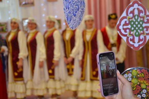 Между городскими детскими садами прошел конкурс «Дружная семья народов» (ФОТО)