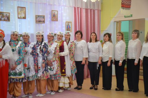 Между городскими детскими садами прошел конкурс «Дружная семья народов» (ФОТО)