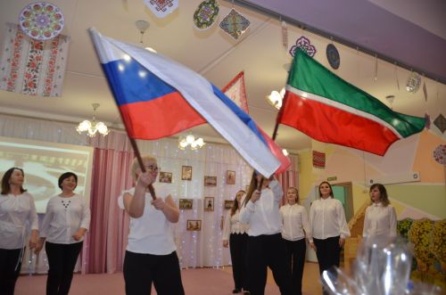 Между городскими детскими садами прошел конкурс «Дружная семья народов» (ФОТО)