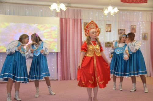 Между городскими детскими садами прошел конкурс «Дружная семья народов» (ФОТО)