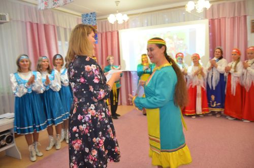 Между городскими детскими садами прошел конкурс «Дружная семья народов» (ФОТО)