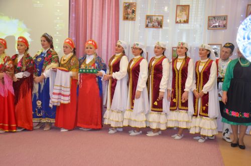 Между городскими детскими садами прошел конкурс «Дружная семья народов» (ФОТО)