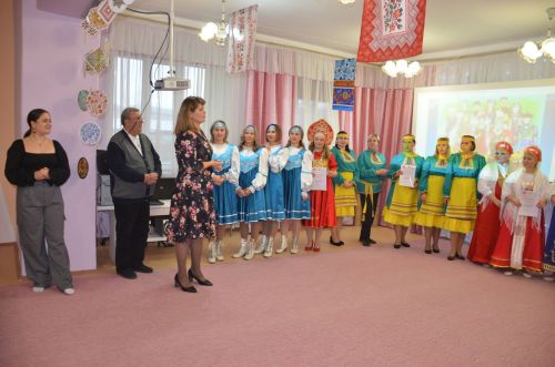 Между городскими детскими садами прошел конкурс «Дружная семья народов» (ФОТО)