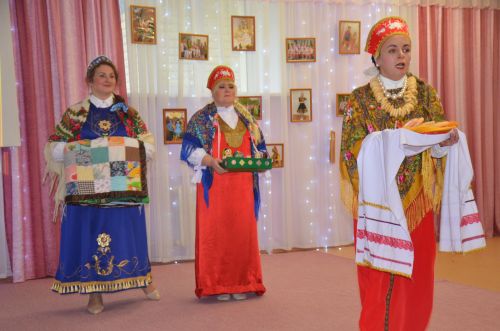 Между городскими детскими садами прошел конкурс «Дружная семья народов» (ФОТО)