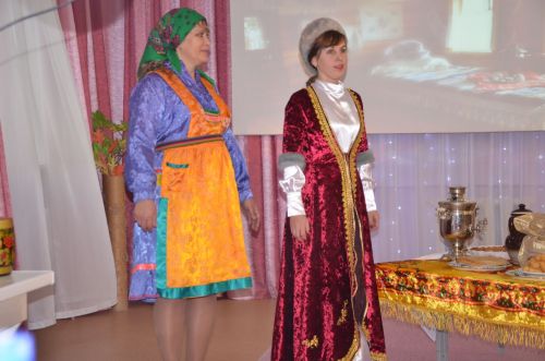 Между городскими детскими садами прошел конкурс «Дружная семья народов» (ФОТО)