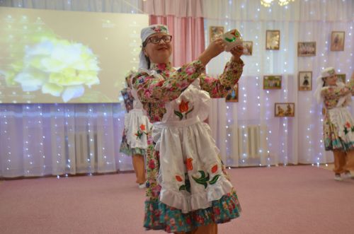 Между городскими детскими садами прошел конкурс «Дружная семья народов» (ФОТО)