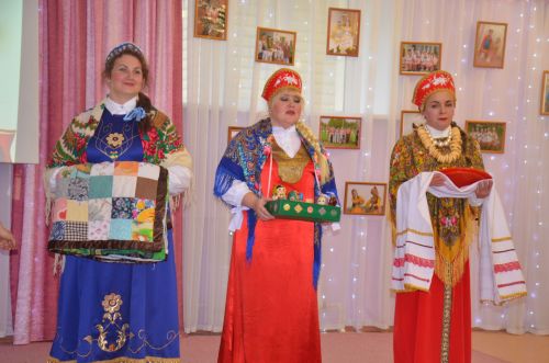 Между городскими детскими садами прошел конкурс «Дружная семья народов» (ФОТО)