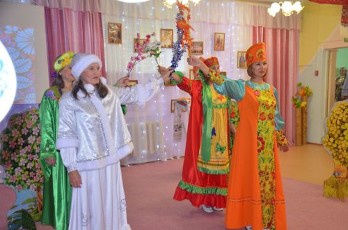 Между городскими детскими садами прошел конкурс «Дружная семья народов» (ФОТО)