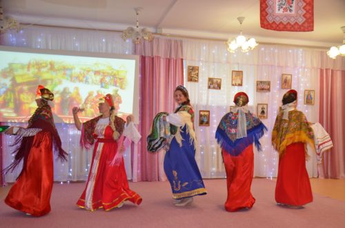 Между городскими детскими садами прошел конкурс «Дружная семья народов» (ФОТО)
