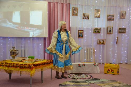 Между городскими детскими садами прошел конкурс «Дружная семья народов» (ФОТО)