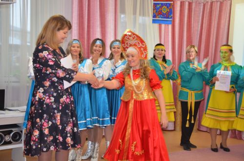 Между городскими детскими садами прошел конкурс «Дружная семья народов» (ФОТО)