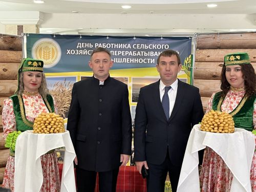 В Агрызе чествуют ветеранов и тружеников села (ФОТО, ВИДЕО)