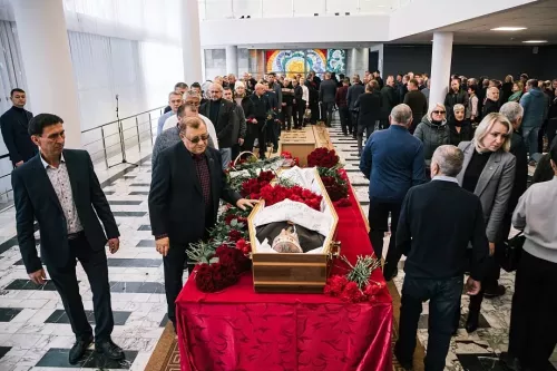 В Челнах проводили в последний путь экс-главу Агрызского района Валерия Макарова