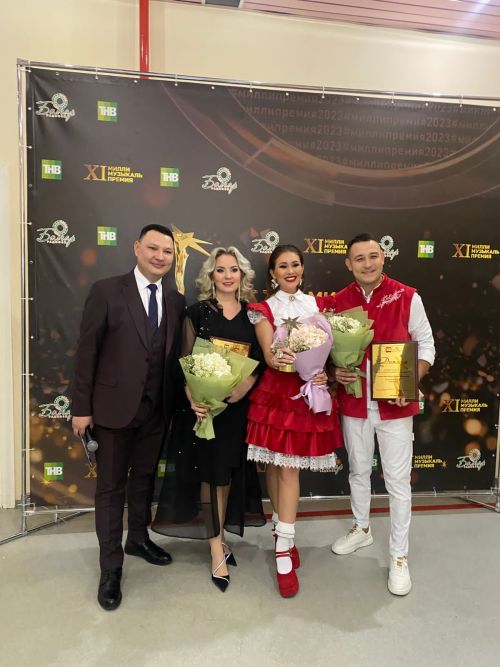 Якташыбыз Эльвира Әхмәтова – иң күп җиңү яулаган җыр сүзләре авторы