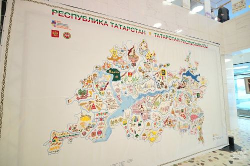 Рустам Минниханов: Основа нашего единства — забота о каждом народе, проживающем в Татарстане