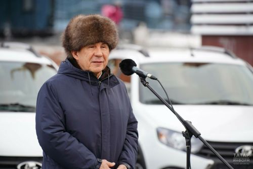 Агрызский район получил в подарок новый автомобиль