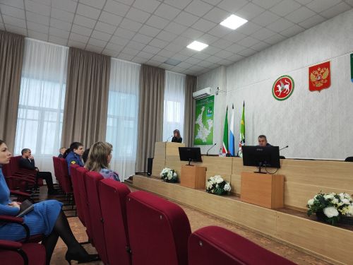 В Агрызе состоялось заседания комиссии по безопасности дорожного движения