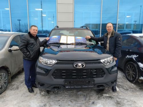 Сельским поселениям Агрызского района вручили ключи от новых автомобилей